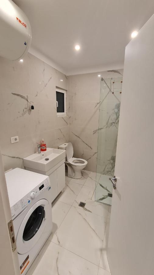 Sea And City View Apartment Саранде Екстериор снимка